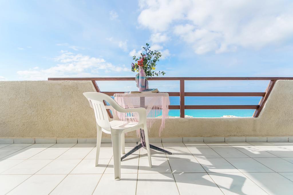Yiannis Ηotel Φοινίκι Εξωτερικό φωτογραφία