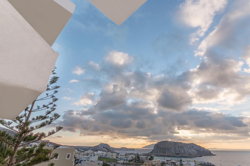 Yiannis Ηotel Φοινίκι Εξωτερικό φωτογραφία